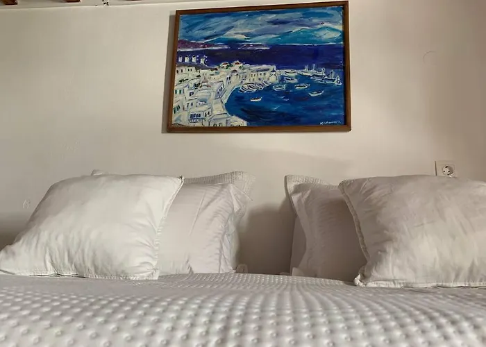 Traditional Apartment In The Heart Of Mykonos!